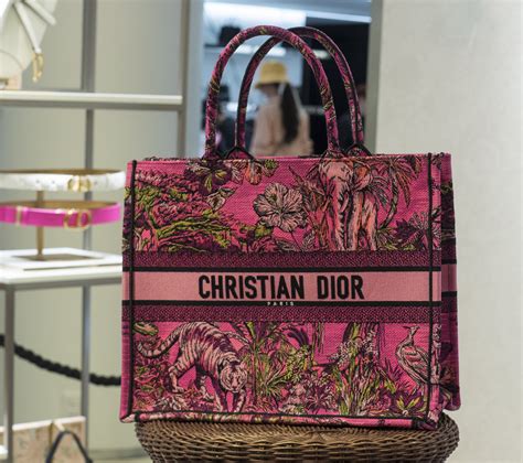 tous les modeles de sac dior|dior bag online shop.